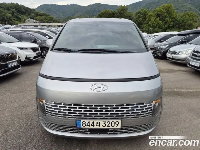 Hyundai Staria, 2022, 154 000 км
