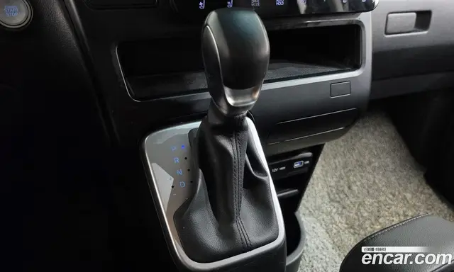 Hyundai Staria 2023 3.5 АКПП, миниатюра 12