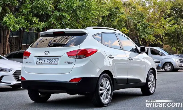 Hyundai Tucson 2010 2.0 АКПП, миниатюра 6