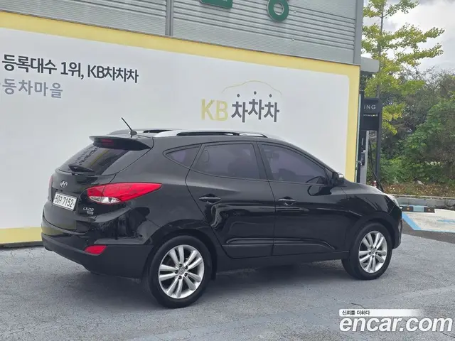 Hyundai Tucson 2010 2.0 АКПП, миниатюра 2