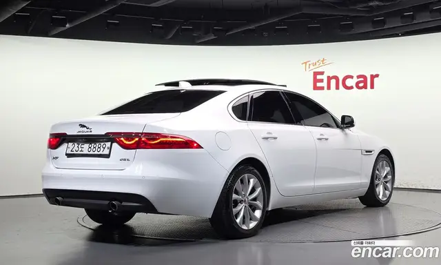 Jaguar XF 2019 2.0 АКПП, миниатюра 2