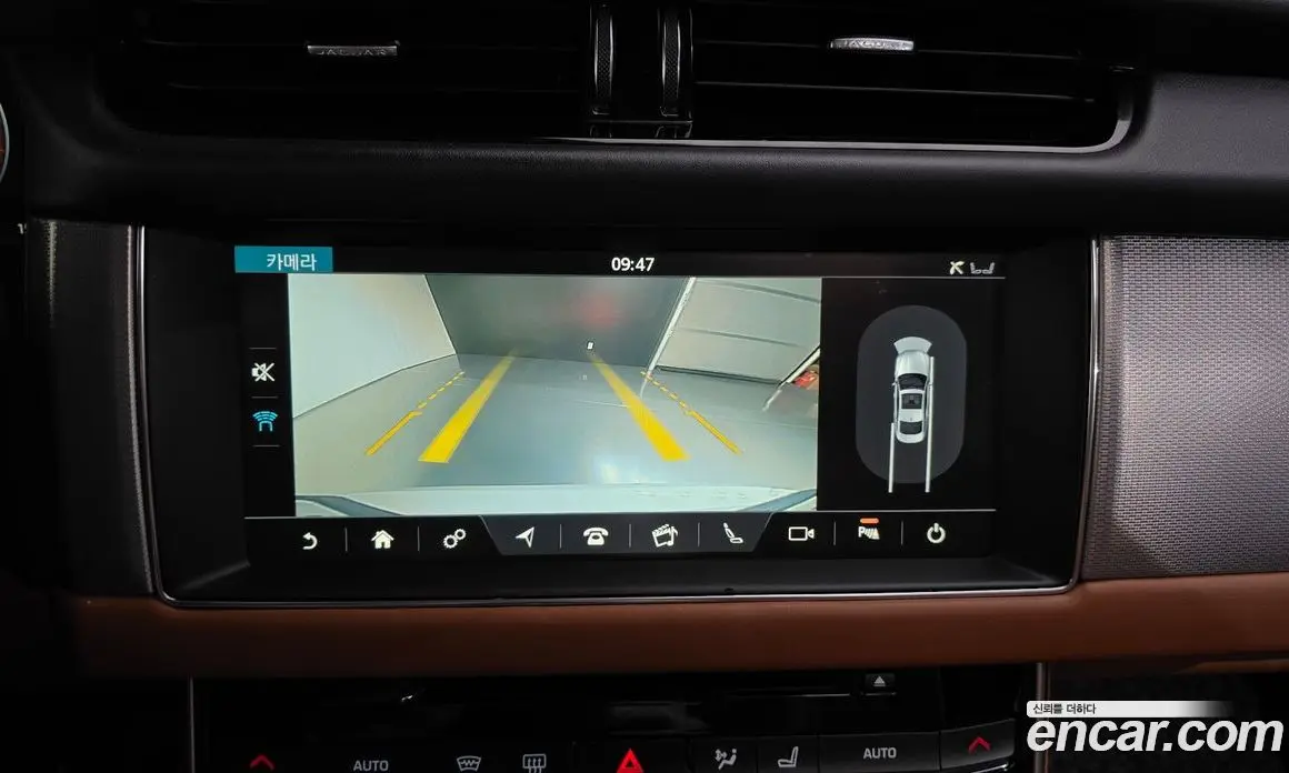 Jaguar XF 2019 2.0 АКПП, фото 15