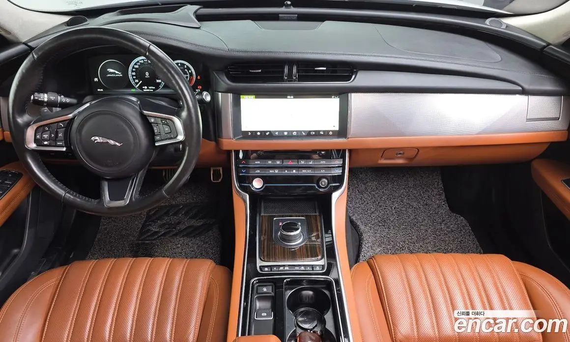 Jaguar XF 2019 2.0 АКПП, фото 7