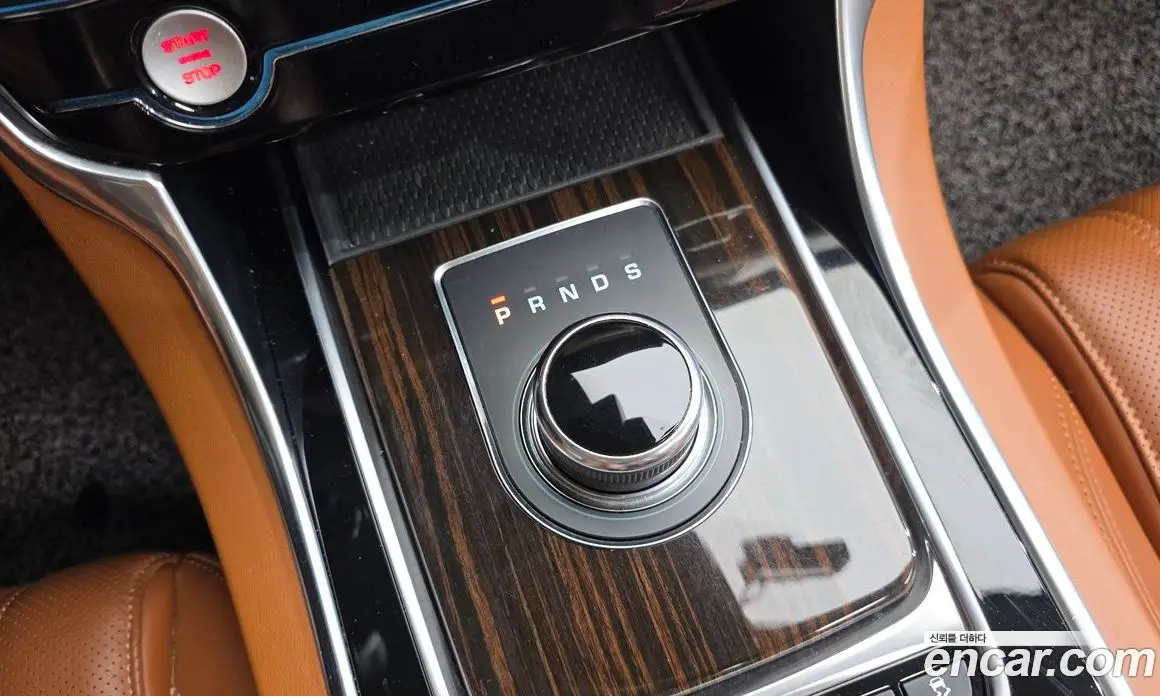 Jaguar XF 2019 2.0 АКПП, фото 9