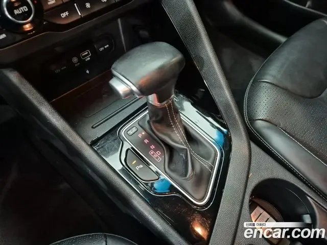 Kia Niro 2017 1.6 АКПП, миниатюра 8