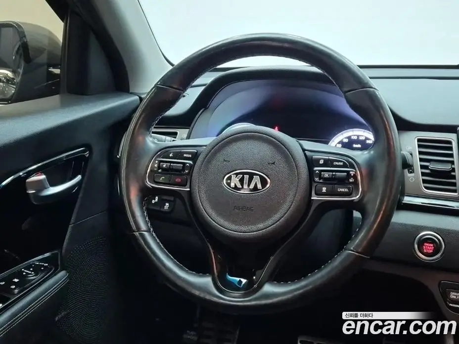 Kia Niro 2017 1.6 АКПП, фото 9
