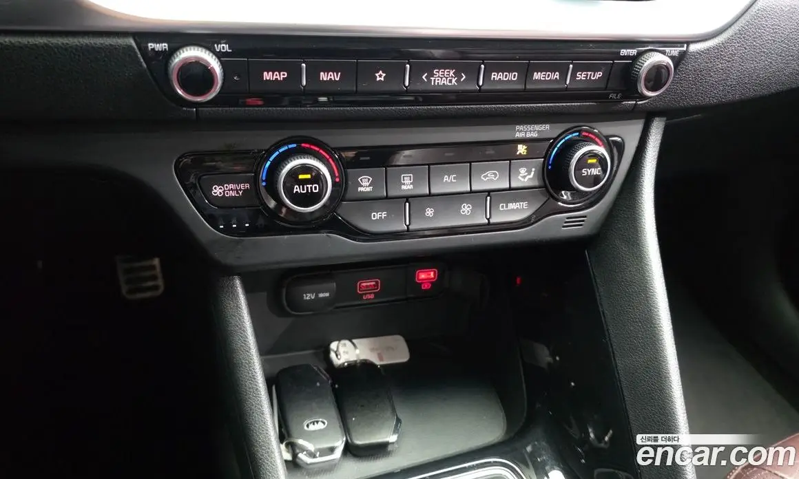 Kia Niro 2019 1.6 АКПП, фото 16 Kia Niro 2019 1.6 АКПП, фото 16