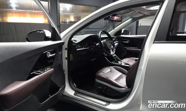 Kia Niro 2019 1.6 АКПП, миниатюра 10 Kia Niro 2019 1.6 АКПП, миниатюра 10