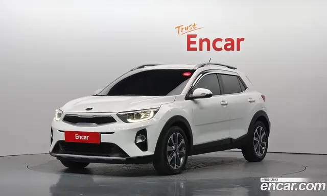 Kia Stonic, 2017, 96 389 км