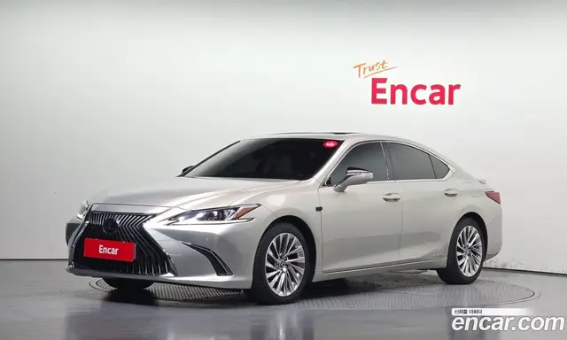 Lexus ES, 2018, 100 140 км