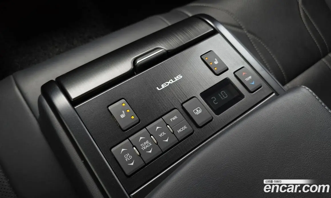 Lexus ES 2018 2.5 АКПП, фото 16