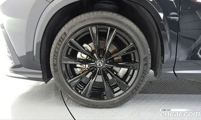 Lexus NX 2023 2.5 АКПП, миниатюра 5 Lexus NX 2023 2.5 АКПП, миниатюра 5