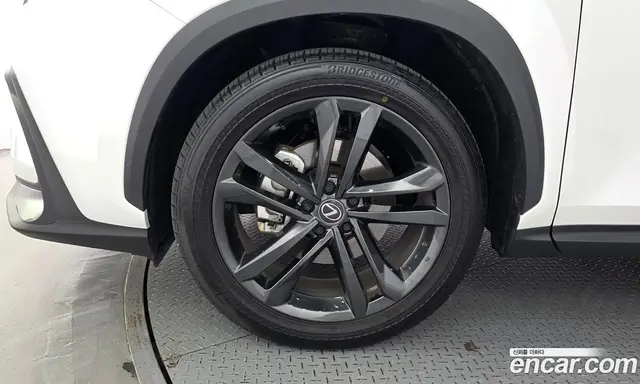 Lexus NX 2025 2.5 АКПП, миниатюра 5