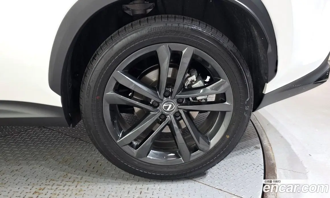 Lexus NX 2025 2.5 АКПП, фото 7