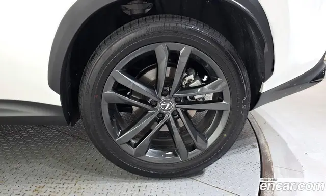 Lexus NX 2025 2.5 АКПП, миниатюра 7