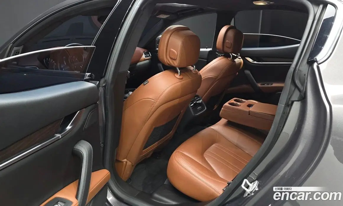 Maserati Ghibli 2020 3.0 АКПП, фото 16