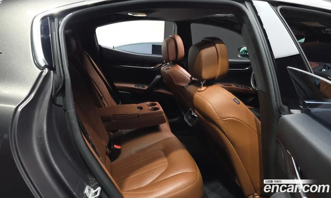 Maserati Ghibli 2020 3.0 АКПП, фото 17