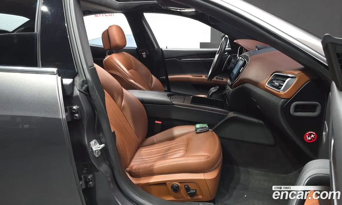 Maserati Ghibli 2020 3.0 АКПП, фото 18