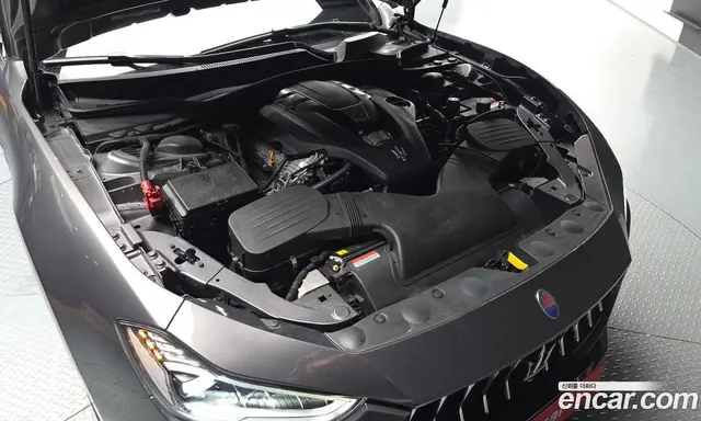 Maserati Ghibli 2020 3.0 АКПП, миниатюра 6