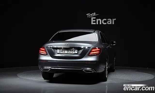 Mercedes-Benz E-Class 2016 1.9 АКПП, миниатюра 3