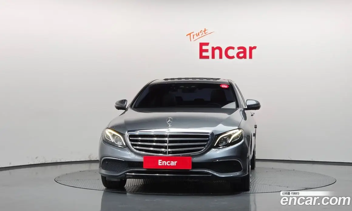 Mercedes-Benz E-Class 2018 2.0 АКПП, фото 3