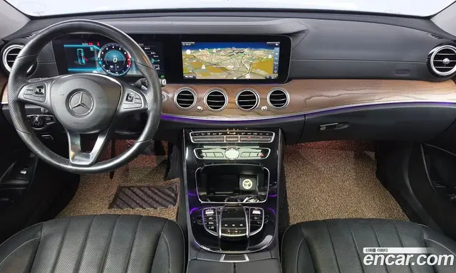 Mercedes-Benz E-Class 2018 2.0 АКПП, миниатюра 10
