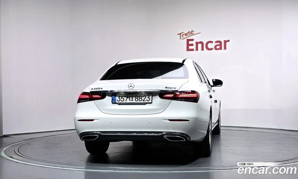 Mercedes-Benz E-Class 2021 1.9 АКПП, фото 4