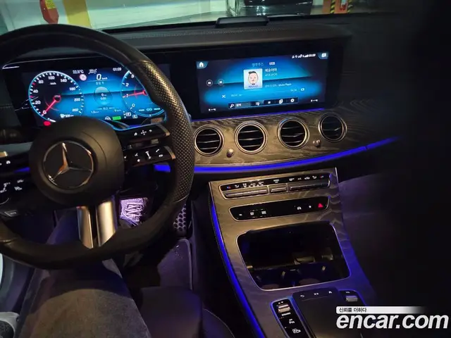 Mercedes-Benz E-Class 2021 2.0 АКПП, миниатюра 8