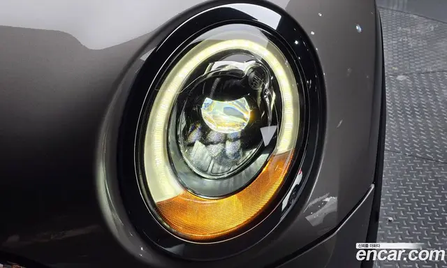 Mini Clubman 2017 1.5 АКПП, миниатюра 7