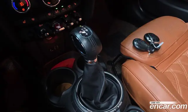 Mini Cooper 2014 2.0 АКПП, миниатюра 9 Mini Cooper 2014 2.0 АКПП, миниатюра 9