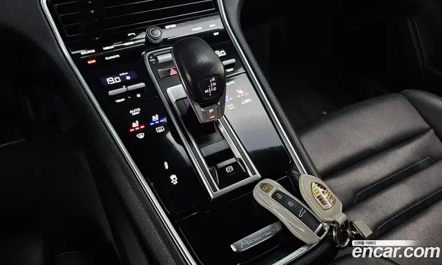 Porsche Panamera 2018 3.0 АКПП, миниатюра 11