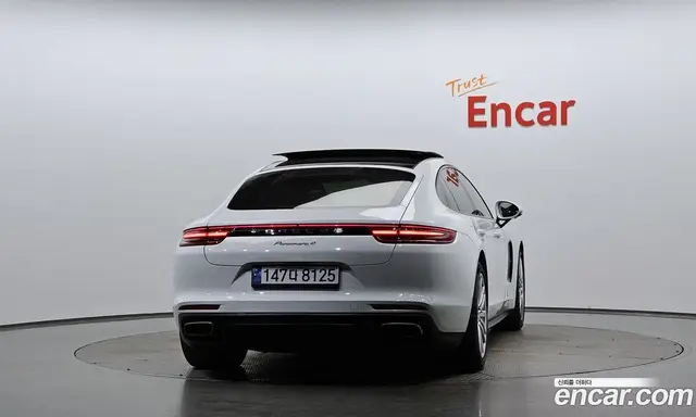 Porsche Panamera 2018 3.0 АКПП, миниатюра 3