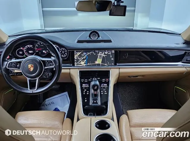 Porsche Panamera 2018 3.0 АКПП, миниатюра 7