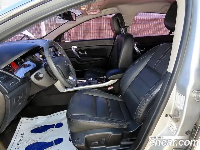 Renault (Samsung) SM5 2015 1.5 АКПП, миниатюра 5 Renault (Samsung) SM5 2015 1.5 АКПП, миниатюра 5
