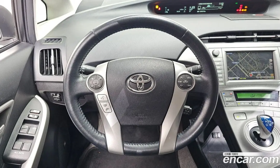 Toyota Prius 2012 1.8 АКПП, фото 13