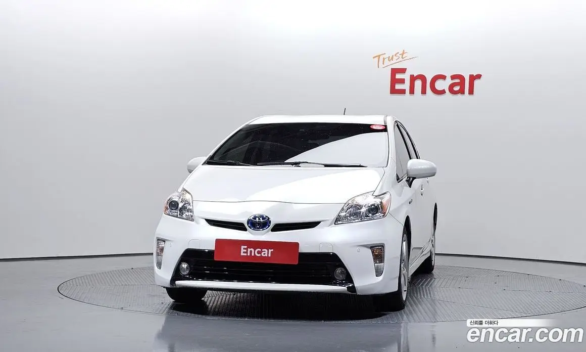 Toyota Prius 2012 1.8 АКПП, фото 3