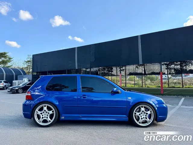 Volkswagen Golf 2003 3.2 МКПП, миниатюра 3