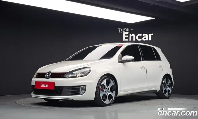 Volkswagen Golf, 2011, 133 207 км
