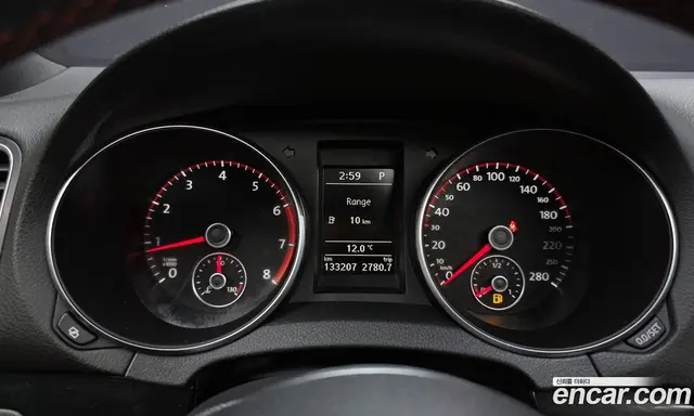 Volkswagen Golf 2011 2.0 АКПП, миниатюра 8 Volkswagen Golf 2011 2.0 АКПП, миниатюра 8