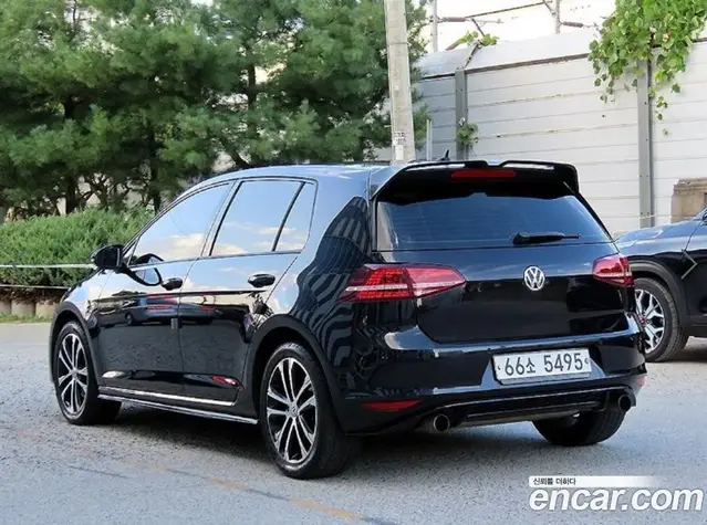 Volkswagen Golf 2014 1.4 АКПП, миниатюра 3