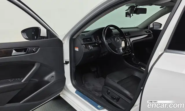 Volkswagen Passat 2015 1.8 АКПП, миниатюра 10
