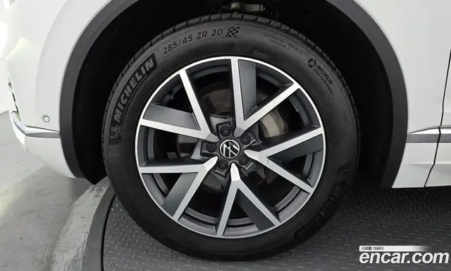 Volkswagen Touareg 2020 3.0 АКПП, миниатюра 5 Volkswagen Touareg 2020 3.0 АКПП, миниатюра 5