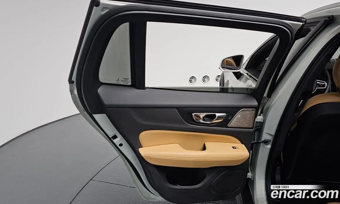 Volvo V60 2020 2.0 АКПП, фото 14