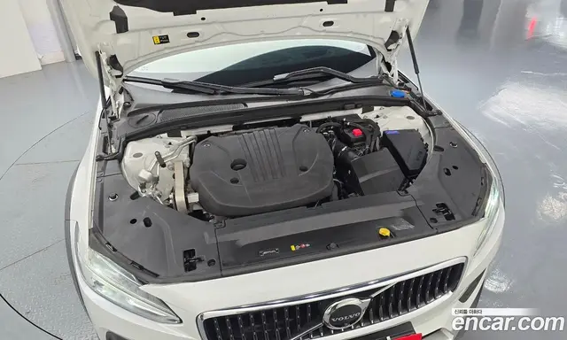 Volvo V90 2024 2.0 АКПП, миниатюра 6 Volvo V90 2024 2.0 АКПП, миниатюра 6
