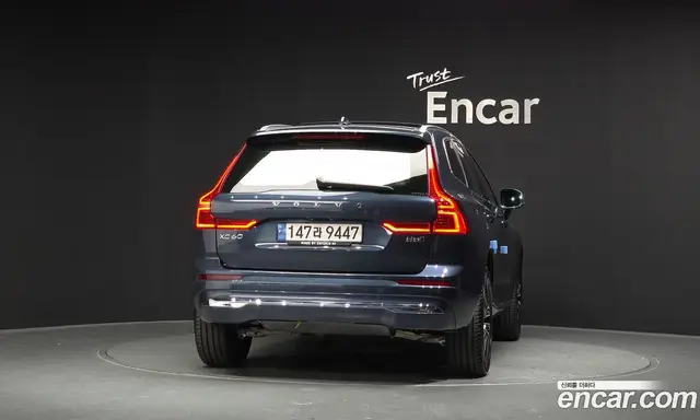 Volvo XC60 2022 2.0 АКПП, миниатюра 3