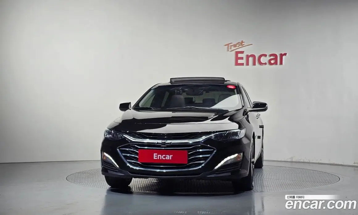 Chevrolet Malibu 2019 2.0 АКПП, фото 3
