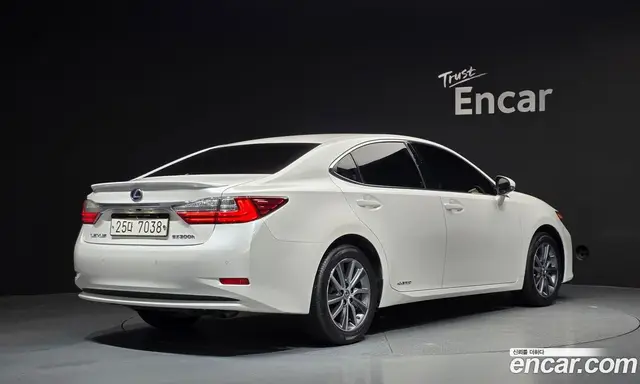 Lexus ES 2017 2.5 АКПП, миниатюра 2 Lexus ES 2017 2.5 АКПП, миниатюра 2