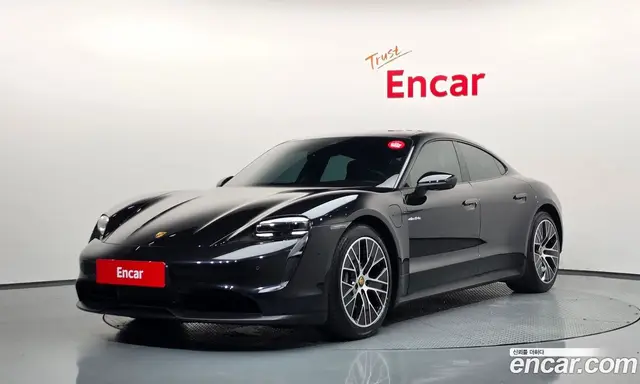 Porsche Taycan, 2022, 11 183 км