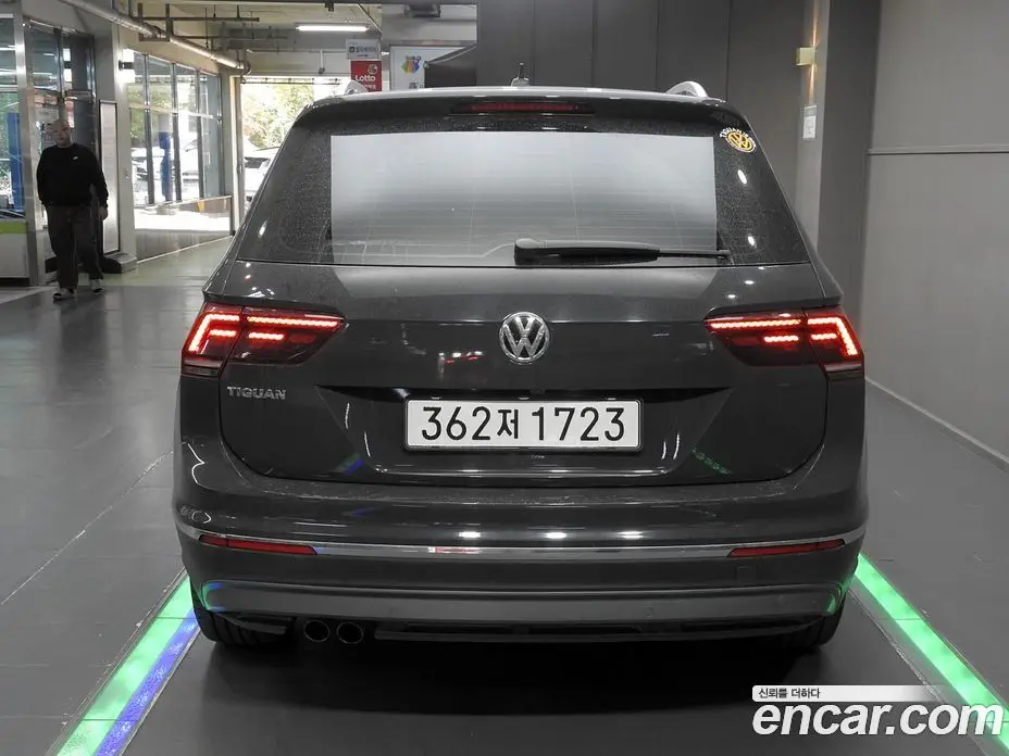 Volkswagen Tiguan 2018 2.0 АКПП, фото 4