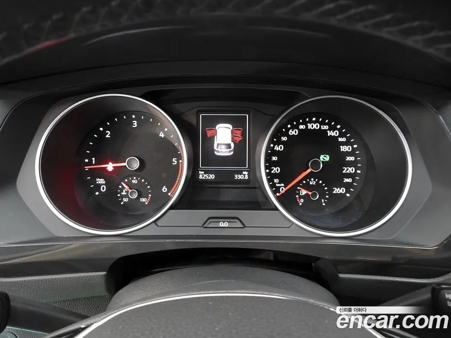 Volkswagen Tiguan 2018 2.0 АКПП, фото 8